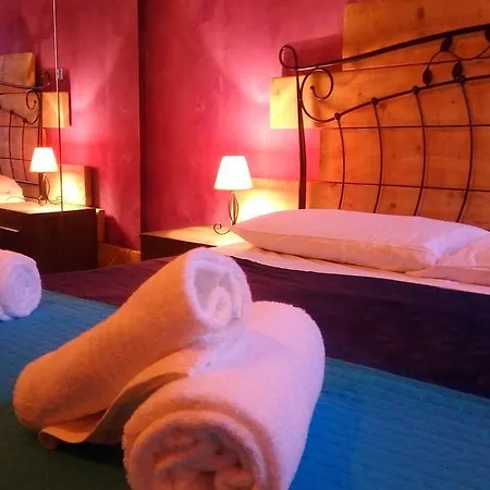 Marconi And Vendégház Verona