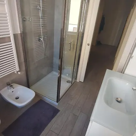 Πανσιόν Marconi And 4*