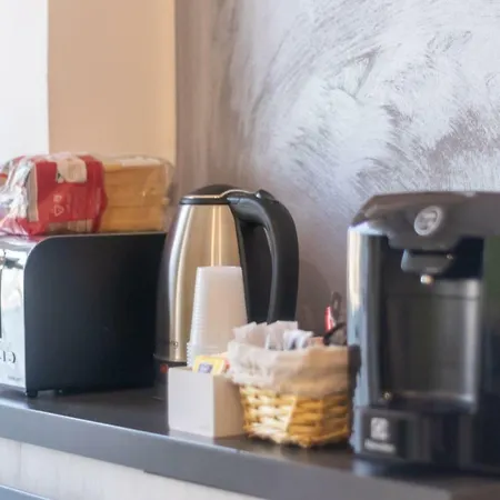 Marconi Rooms&apartments Verona